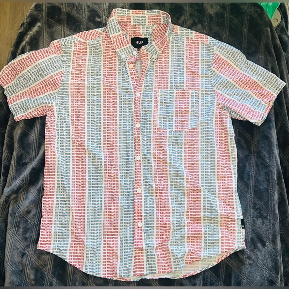 MEN’S HUF RED, WHITE & BLUE MONOGRAM SHORT SLEEVE BUTTON UP